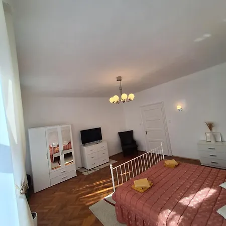 Apartment Castanilor Boutique *