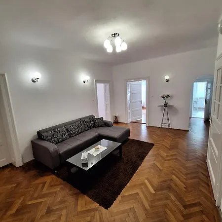 Castanilor Boutique Apartment *